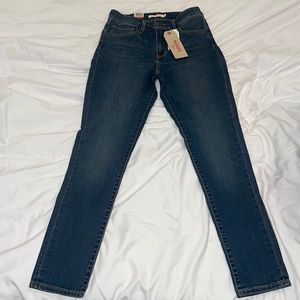 Levi’s 721 High Rise Skinny Jeans